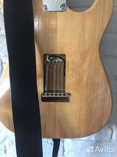 Леворукая гитара