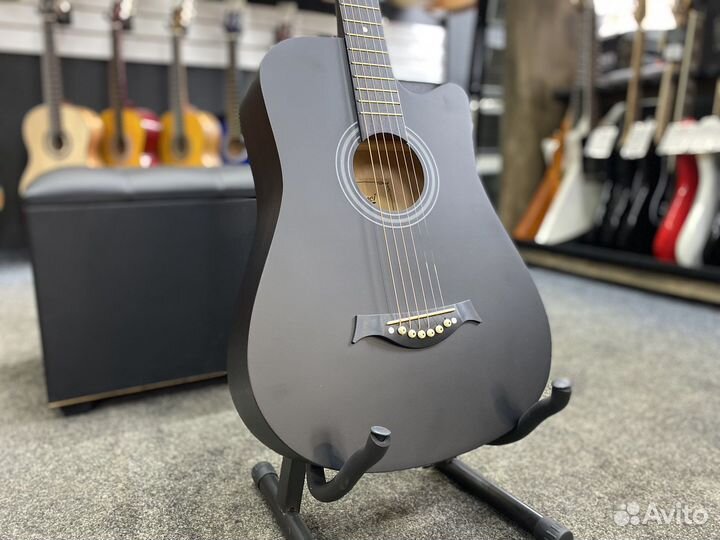 Гитара акустическая