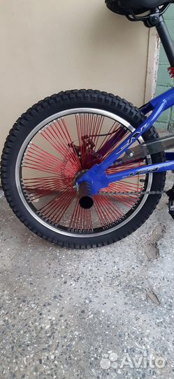 Новый велосипед трюковый BMX