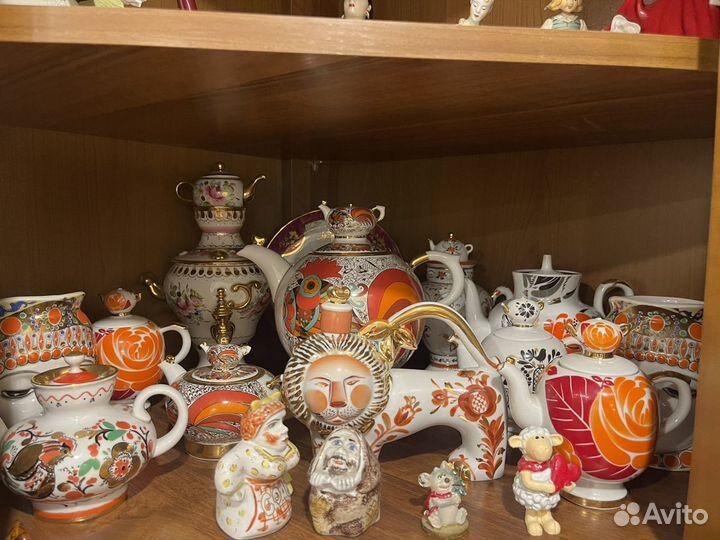 Статуэка и чайники лфз