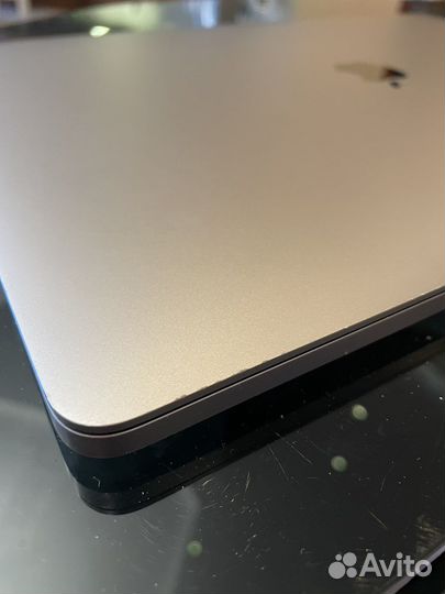 Apple MacBook Pro 16 2019 1tb