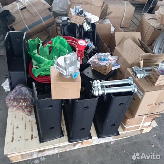 Пневмоподвеска полуприцепа с подъёмной осью