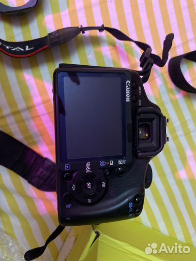 Зеркальный фотоаппарат canon 500d