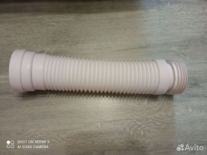 Гофра для унитаза армированная 230-440 мм