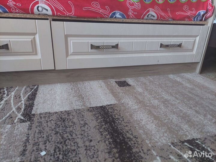 Детская кровать двухъярусная