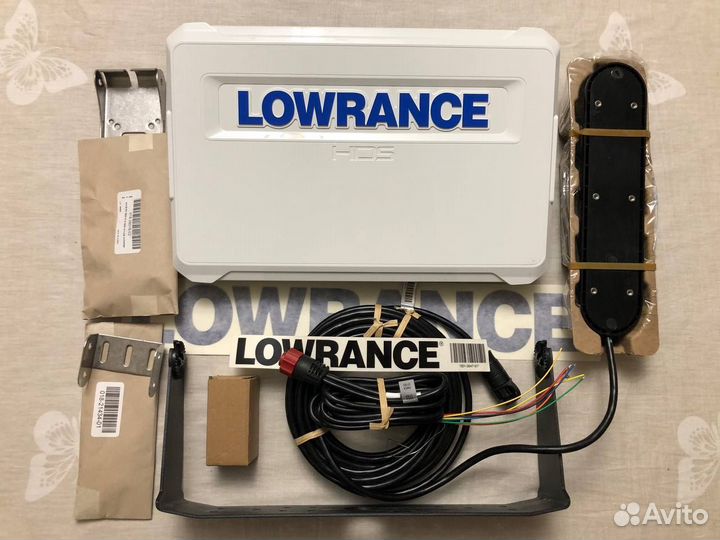 Эхолот Lowrance HDS 12 live c Active imaging 3in1