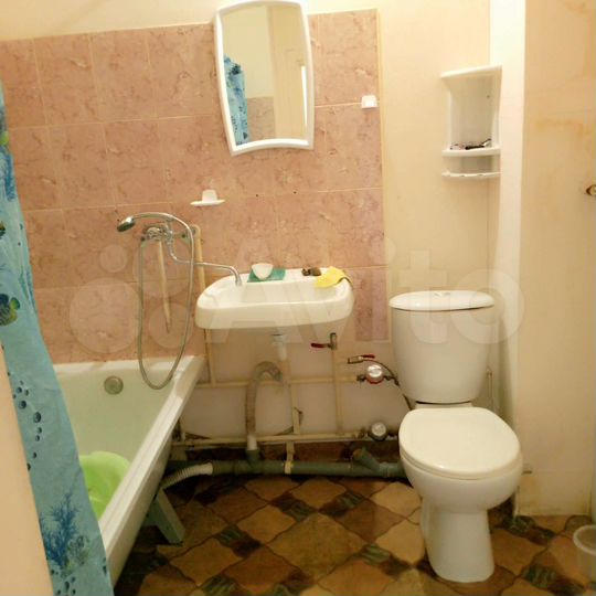 2-к. квартира, 55 м², 6/10 эт.