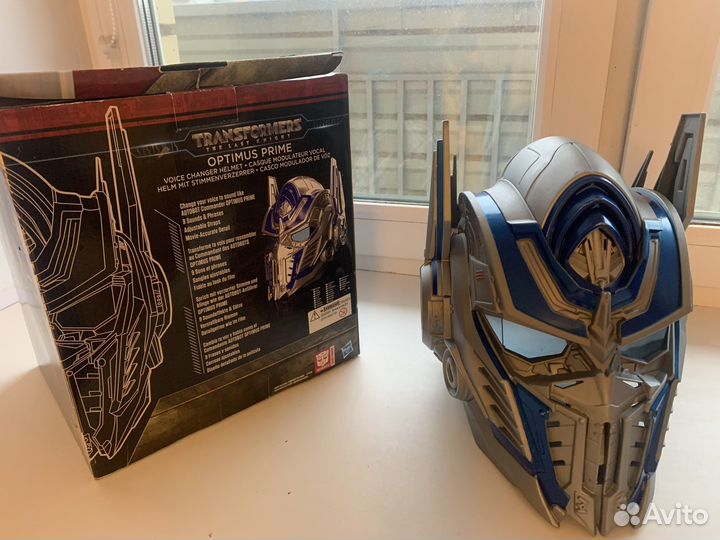 Трансформер Оптимус (шлем оригинал)