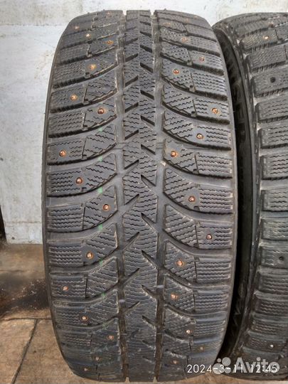 Bridgestone Ice Cruiser 5000 215/45 R17