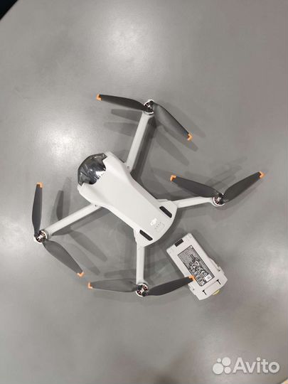 Кводокоптер (Дрон) Dji mini 3 с пультом (Новый)