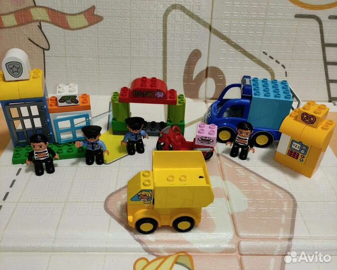 Lego дупло полицейская погоня