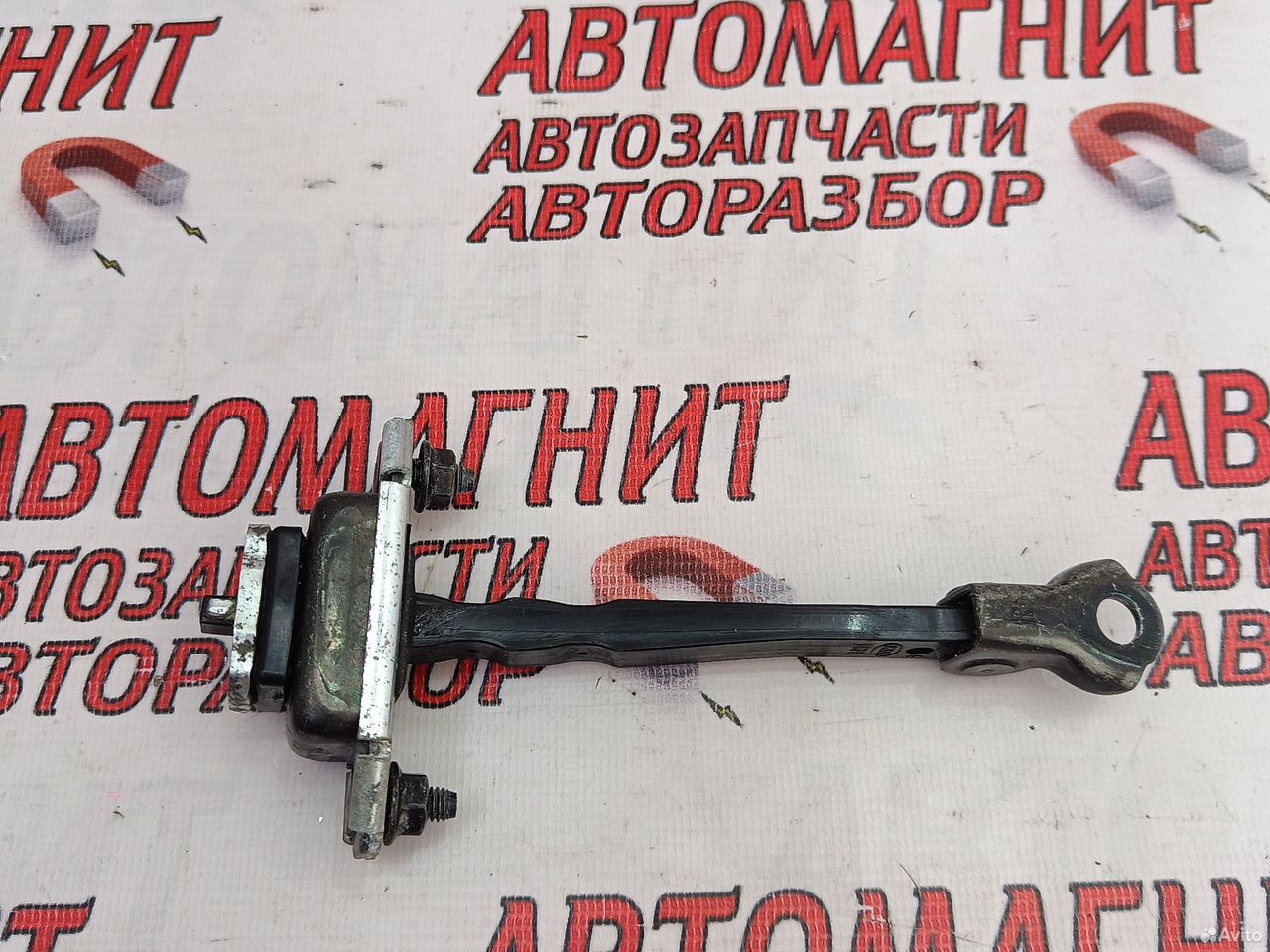 Ограничитель двери передней правой Киа Соул 3 SK3