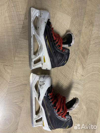 Коньки хоккейные вратарские bauer supreme one.9
