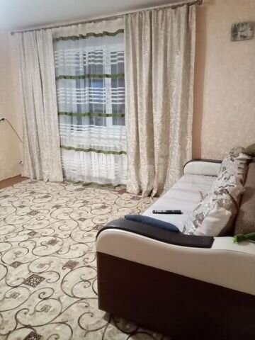 3-к. квартира, 73,4 м², 1/2 эт.