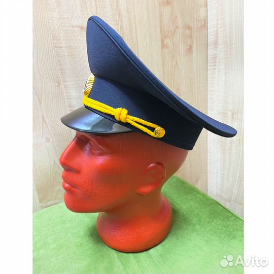 Фуражка полиции нового образца укомплектованная