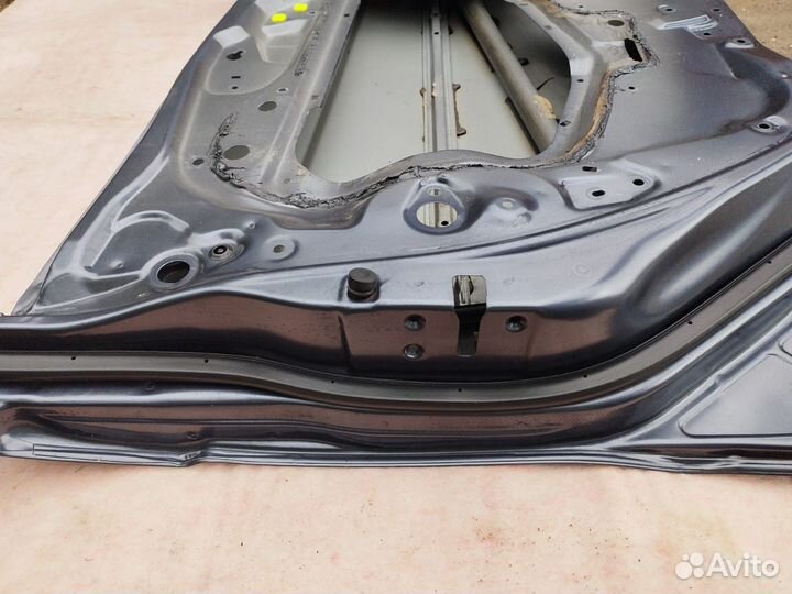 Дверь передняя левая Honda cr v 3