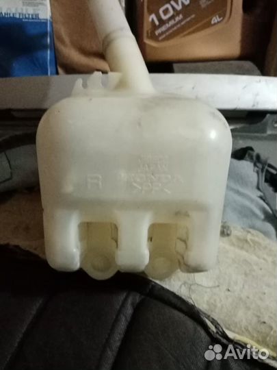 Бачок омывателя Хонда джаз,фит