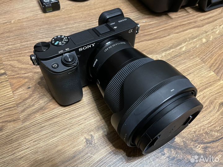 Sony a6400 полный комплект
