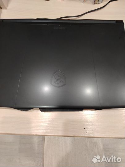 Игровой ноутбук msi katana 17 b13v