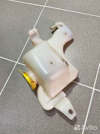 Расширительный бачок Dodge Caliber SE 2008 г