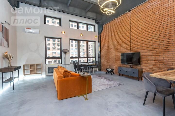 3-к. квартира, 95,6 м², 2/4 эт.