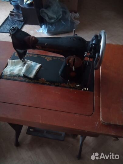 Швейная машина Подольск