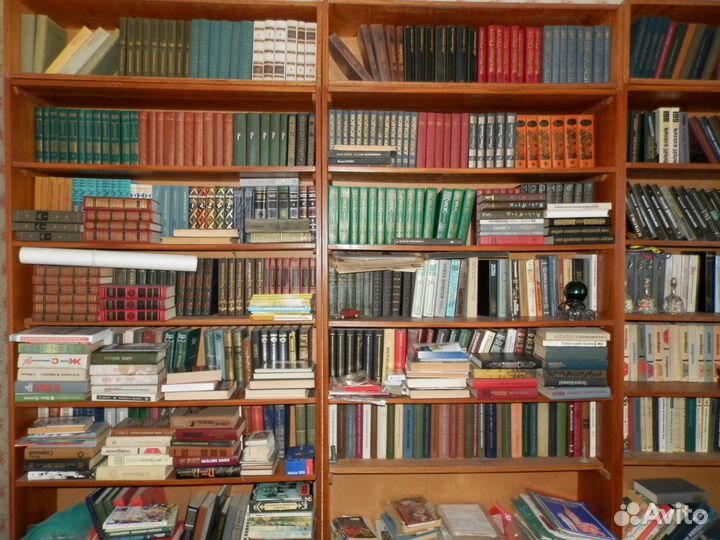 Продается домашняя библиотека