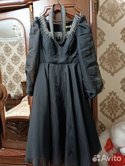 Вечернее платье