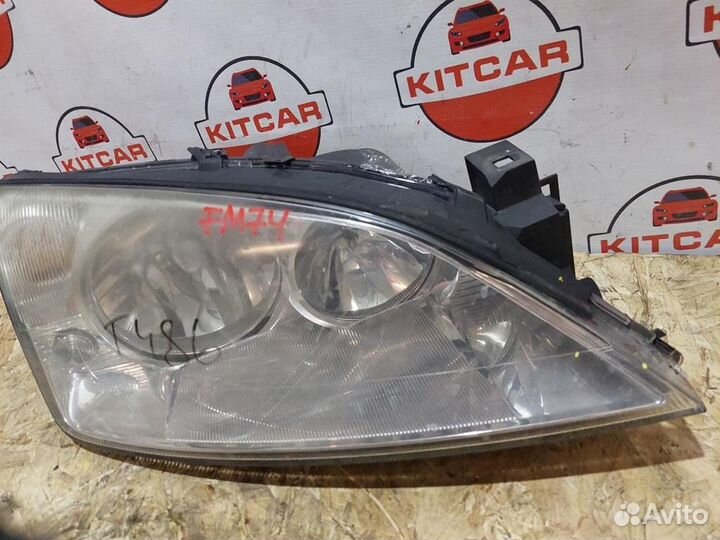 Фара правая Ford Mondeo 3