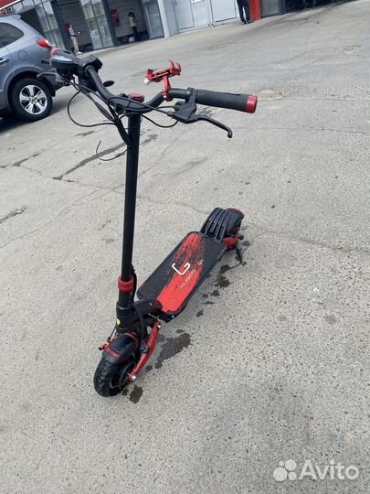 Электросамокат Kugoo G1