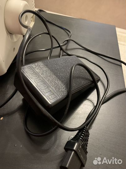 Оверлок AstraLux 822D