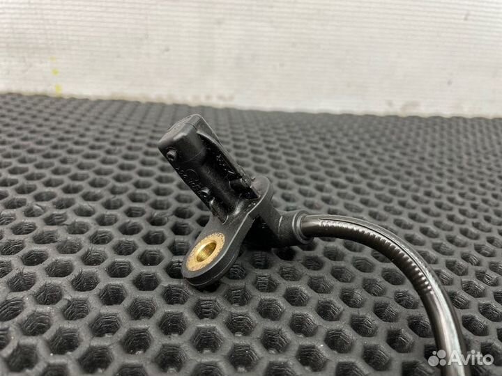 Датчик abs передний левый Mercedes-Benz Ml-Class