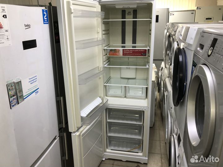 Холодильник Hotpoint-Ariston. No Frost. 2 метра