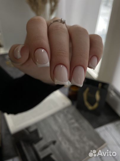 Маникюр на дому