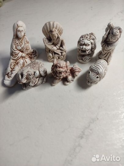 Фигурки нэцкэ