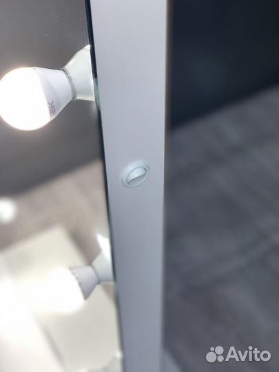 Зеркало с лампочками без рамы/Ростовое зеркало