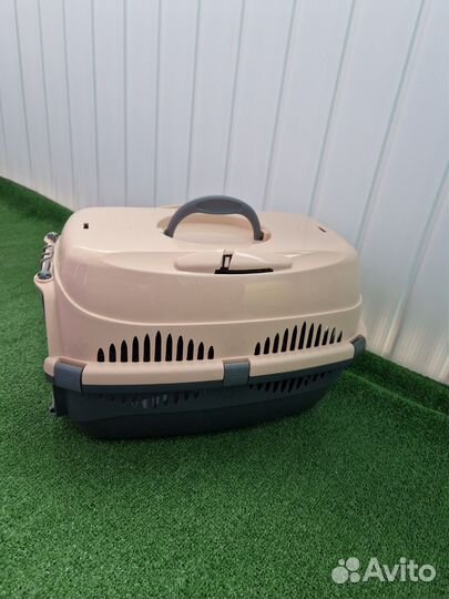 Переноска для животных пластиковая