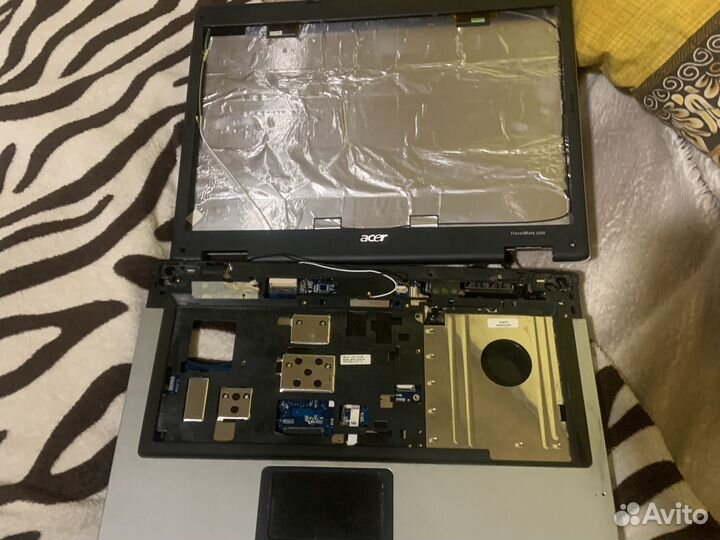 Acer travel 4200
