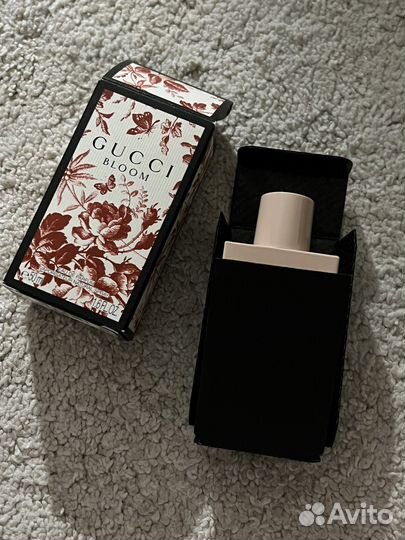 Духи женские gucci