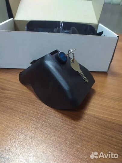 Кожухи для багажника D-1 и C-15 c замками