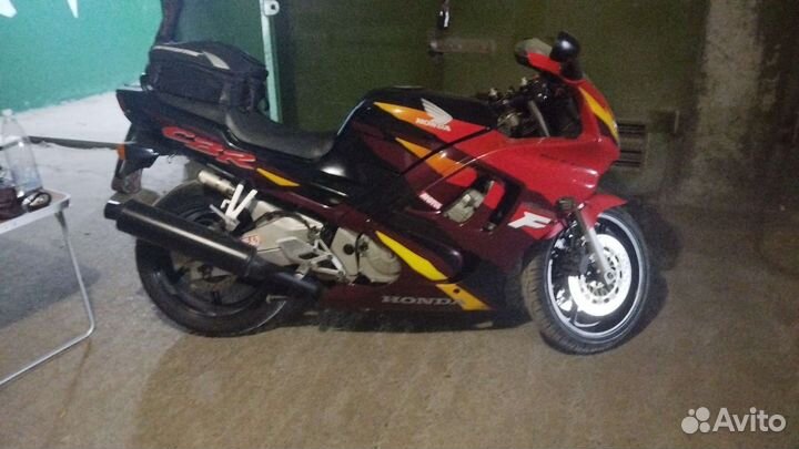 Продам мотоцикл honda CBR 600 F3