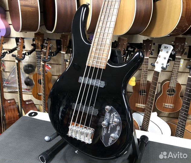 Бас-гитара 5-ти струнная Cort Action-Bass-V-Plus