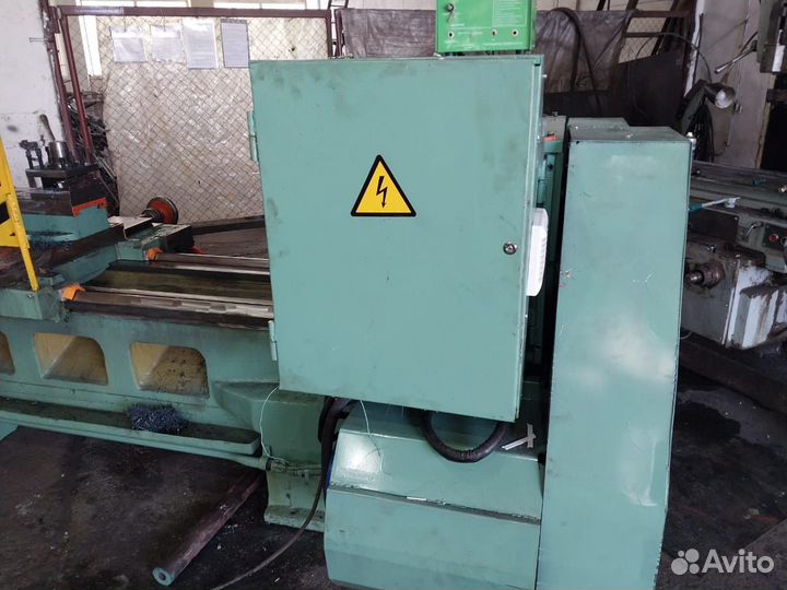 Токарный станок 16к40