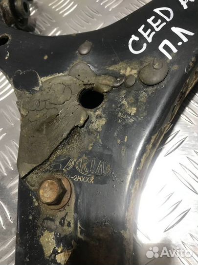 Рычаг подвески Kia Ceed 1