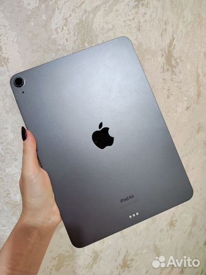 Apple iPad Air (5th Gen) Wi-Fi 256 гб серый