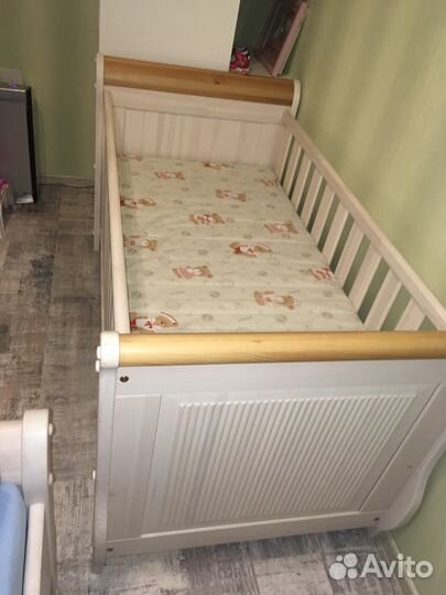 Кровать детская