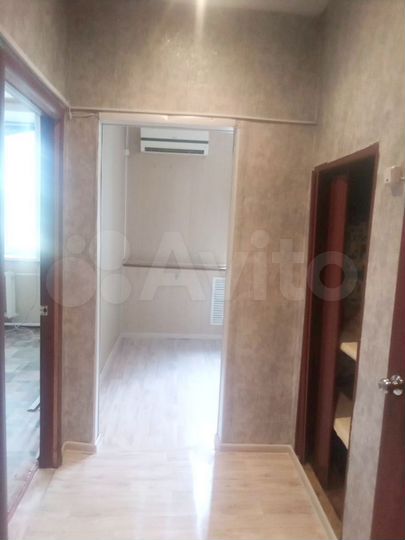 1-к. квартира, 37 м², 1/2 эт.