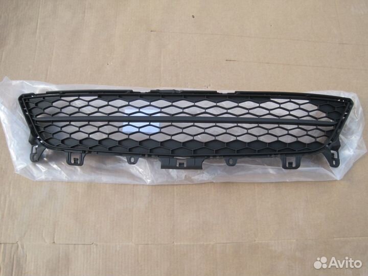 Решётка переднего бампера Mazda 6 GH sport рестайл