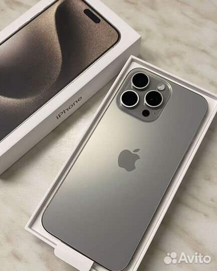 iPhone 15 Pro Max, 256 ГБ