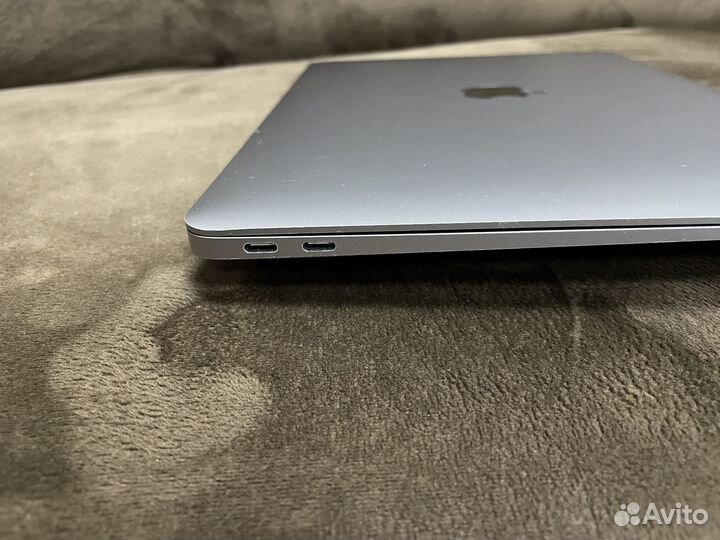 Macbook Air 13 2020 M1